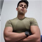 Profesor de Educacion Fisica trabajando años para la cadena energy. Entrenamiento a domicilio para lograr el objetivo que tengas